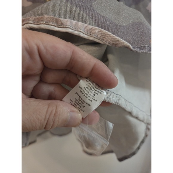 Venus camo jacket-size 14 - Picture 4 of 6